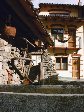Гостиница B&B Le Village, Монжове